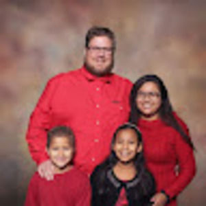 Meet your Posher, Adali